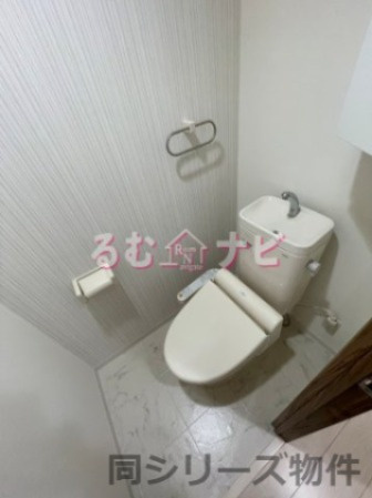 福岡市博多区諸岡２丁目の賃貸マンションのトイレ
