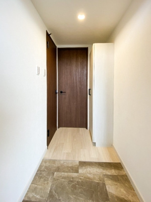【玄関】 | FOREST RESIDENCE TOKIWADAI | 落ち着いた玄関です