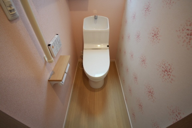 翠町戸建T邸のトイレ