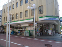 ファミリーマート相模原東林間駅前店まで146ｍ