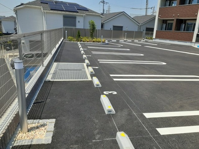 【駐車場】 | グレース讃良 | 駐車場です