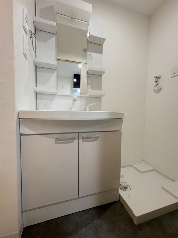 クロノス54昭和町の洗面所