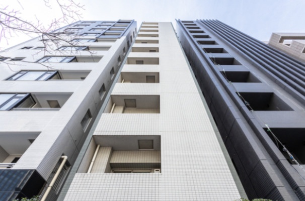 レヴィーナ東京八重洲通りの外観|建物外観を気になさる方へ、見た目の良い物件です