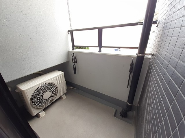 ブルーベルのバルコニー