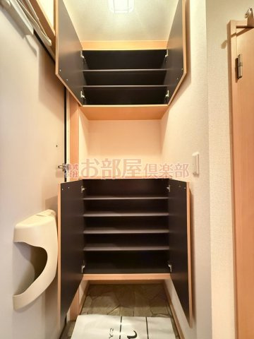 リビングタウン江戸屋敷　D棟の収納
