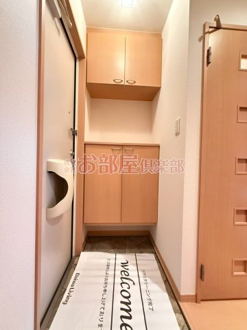 リビングタウン江戸屋敷　D棟の玄関