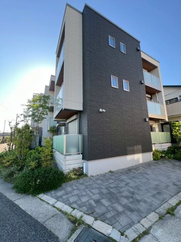 シャーメゾンWelinaの外観