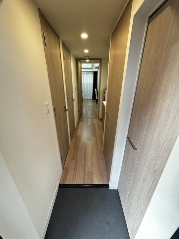 【玄関】