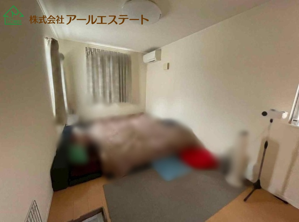 姫路市八代東光寺町　　中古戸建の寝室