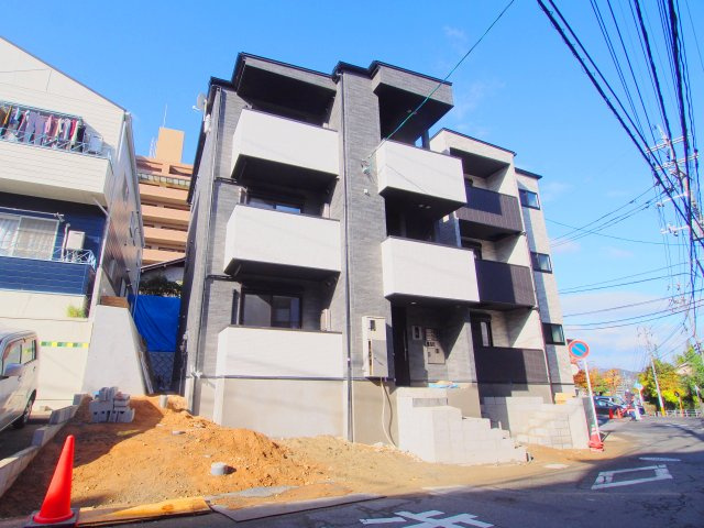 フォレスト青崎の外観
