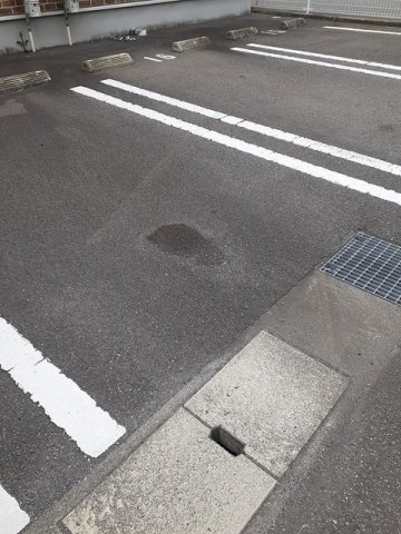フィオーレＮＳ　Ⅳ－Ｂの駐車場|カースペースがあります