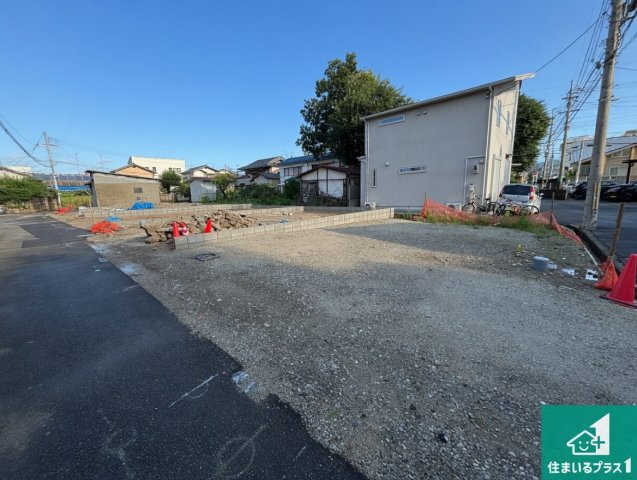 池田市豊島北　第1期　売土地の外観|周辺は落ち着いた街並みの住宅地！子育てがしやすい住環境です！現地でしかわからない事もございます。是非一度ご覧ください。