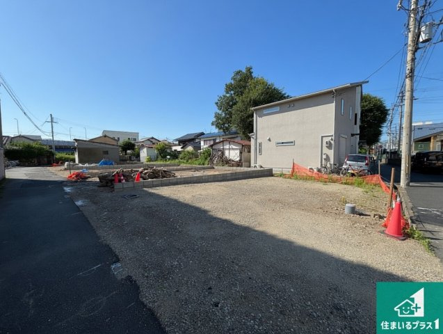 池田市豊島北　第1期　売土地の外観|周辺は落ち着いた街並みの住宅地！子育てがしやすい住環境です！現地でしかわからない事もございます。是非一度ご覧ください。