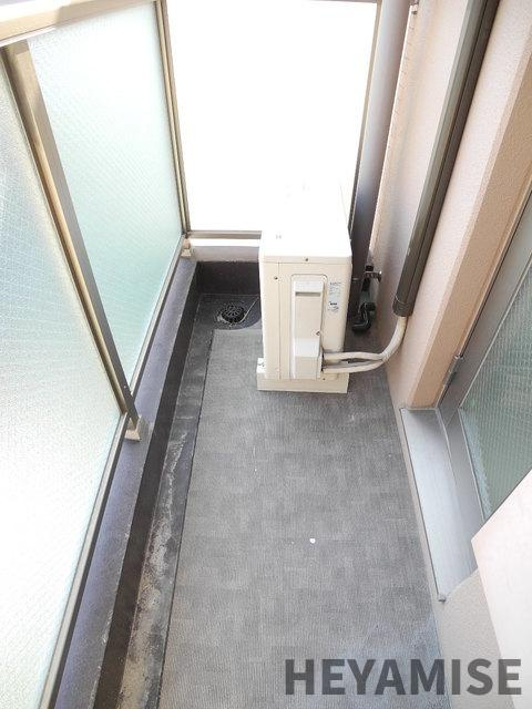 ユニバードのバルコニー