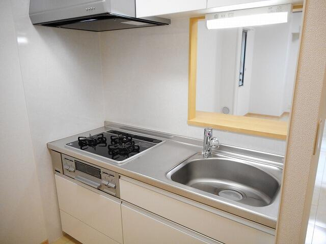 府中市是政２丁目の賃貸マンションのキッチン