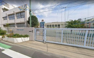 世田谷区立二子玉川小…まで522m