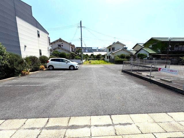 コンフォートAの駐車場