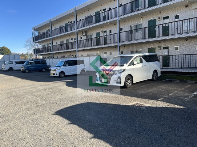 SKマンションの駐車場