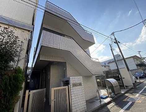 ヒルハウスの外観