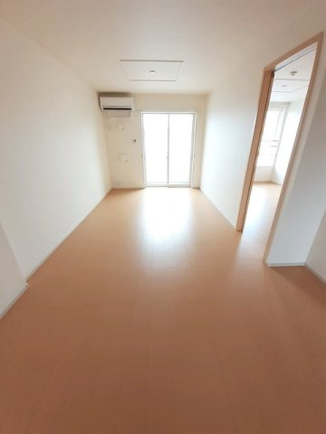 シャルールⅡの居間・リビング