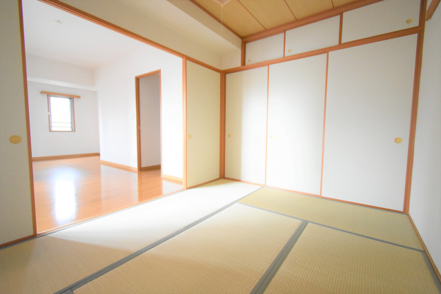 広島市南区段原１丁目の賃貸マンションの和室