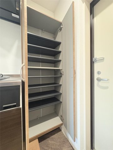 クロノス54昭和町の収納