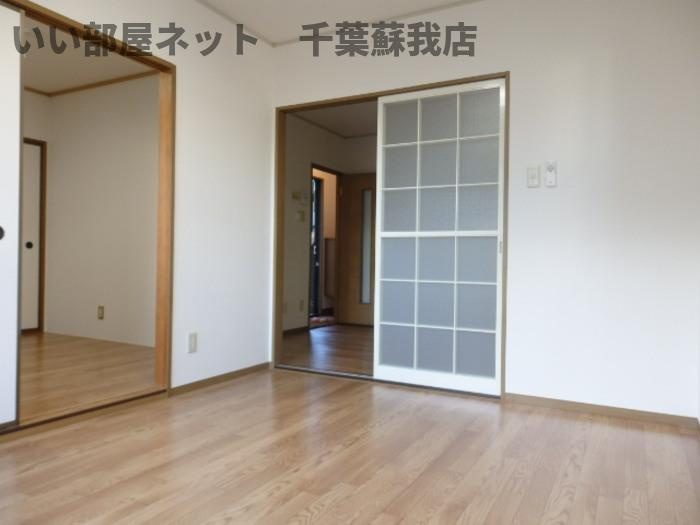 エクレール五井西　ＡＢの居間・リビング|居間です
