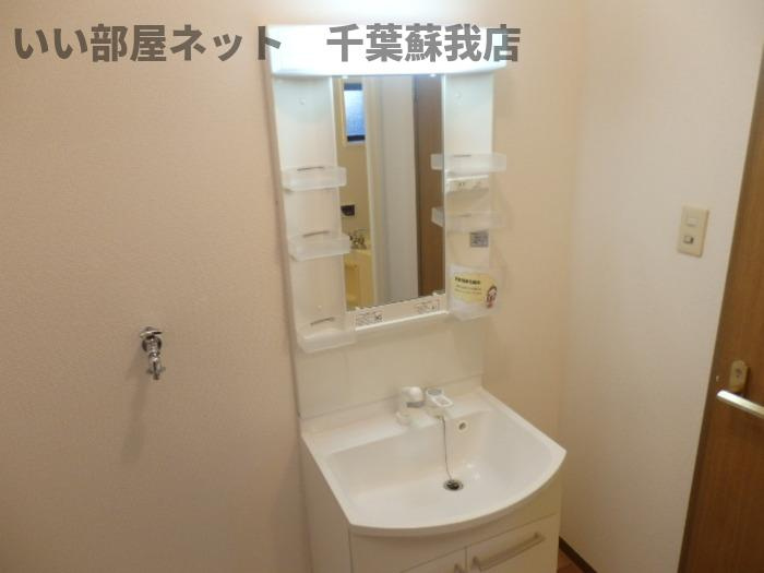 エクレール五井西　ＡＢの洗面所|広い洗面スペース