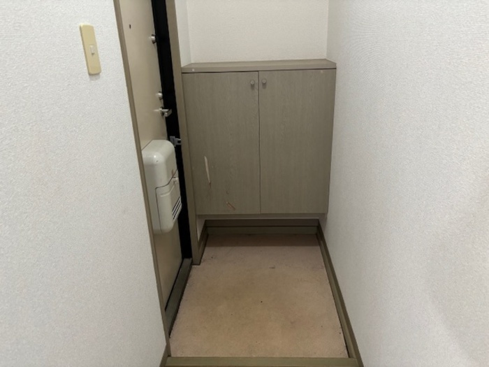 ハイカムール津福の玄関|シンプルで使いやすい玄関です