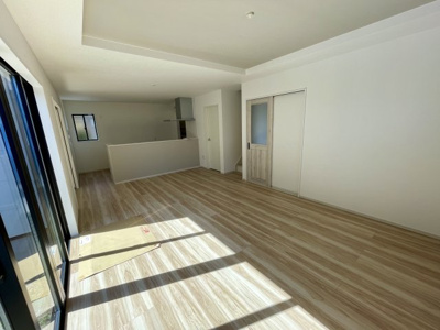 【内観：施工例】 | 【新築分譲住宅　～ LIGARE　リガーレ～　】山形市西田5丁目　2期1棟 | （施工例）お料理を効率的に、楽しく。ママの毎日のお料理を効率的にしてくれる動線は「１分でも家事の時間を短縮したい」という思いを叶えてくれます(*^-^*)