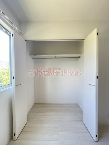 グラン・ブルーの収納|こまごまとしたものを収納できそうですね