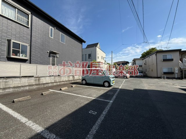 ハピネスさくらの駐車場|駐車場があります