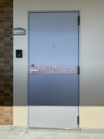 P-com KOGAの玄関|落ち着いた玄関です