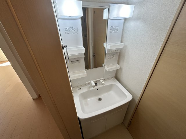 アバンツァート　西島の洗面所