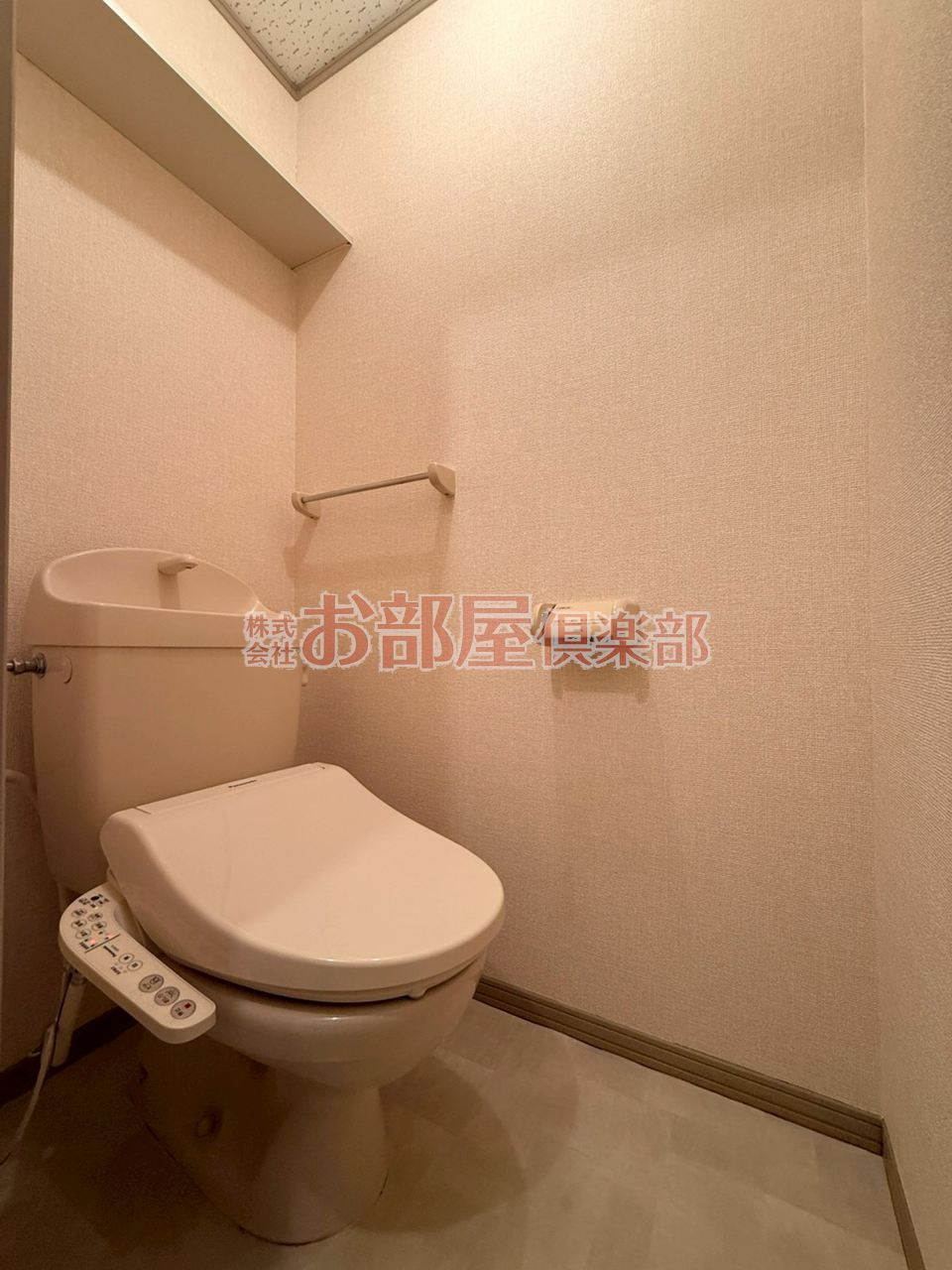 アゼリアコートのトイレ|コンパクトで使いやすいトイレです