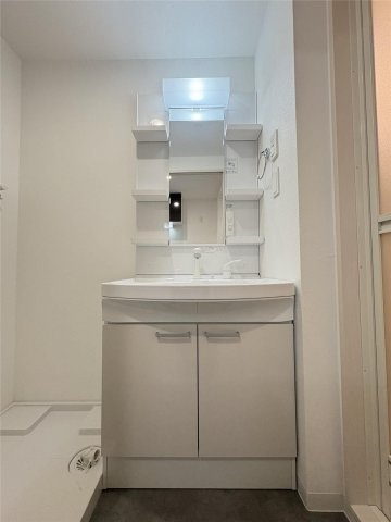 クロノス54昭和町の独立洗面台