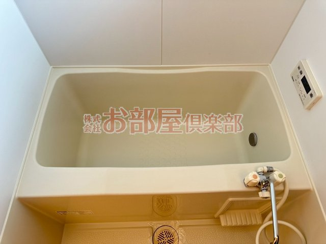 コンフォールハイムの浴室|日々の疲れを癒すお風呂付です