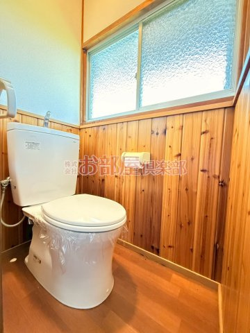メイプルハイムのトイレ|ゆったりとした空間のトイレです