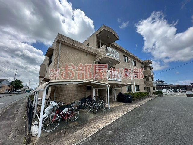 グローイングコートの外観|落ち着いた雰囲気の外観です