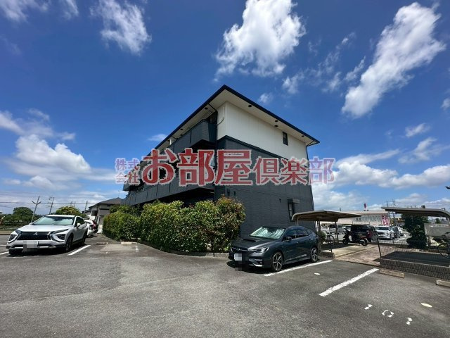 シャンポールの外観|外観もきれいです