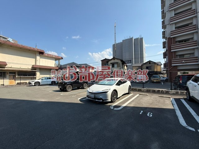 ルナ・グランデの駐車場|駐車場があるので、車を買う予定の方も安心です