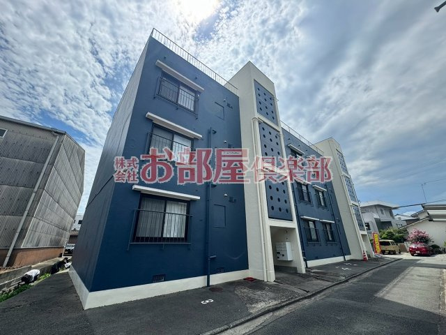 モントシュターム荘島の外観|外観は落ち着いています