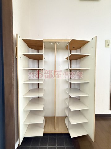 セレクトハイツの収納|小物を収納するのに便利です