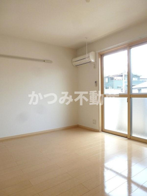 【寝室】 | サンライズ | 他号室参考写真