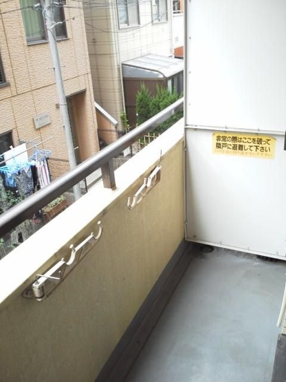 【バルコニー】