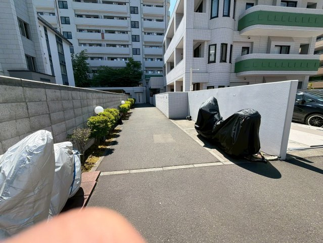 ダイアパレスザ・ワンハンドレッドシティ旭ヶ丘の駐車場
