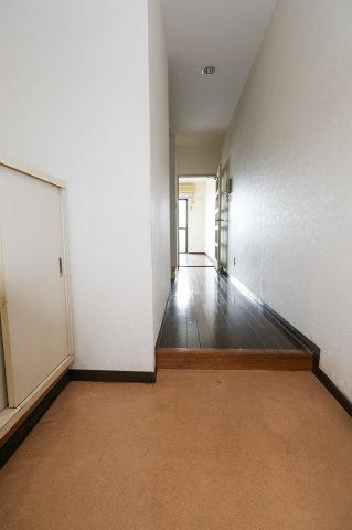 協栄マンションOYAMAの玄関|※同間取りの305号室のお写真です