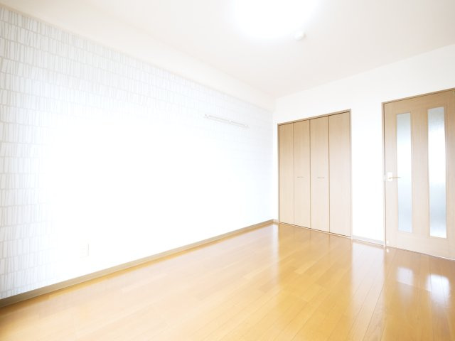 Precious-Kの洋室|※写真は別の部屋のものです。
