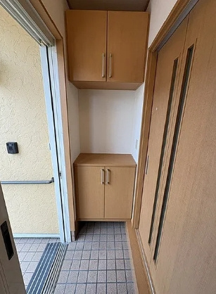 和歌山市楠本の玄関