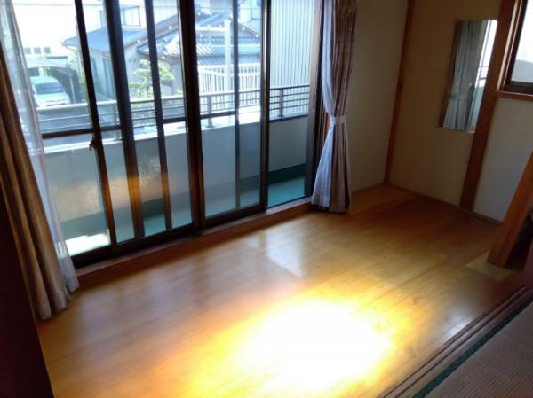 【居間・リビング】
